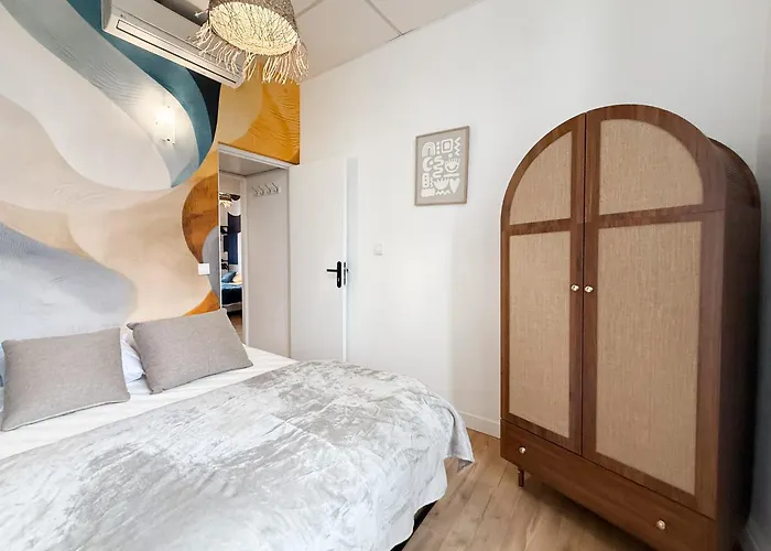 Appartement Stylish 3-bedroom - Steps From Palais Des Festivals